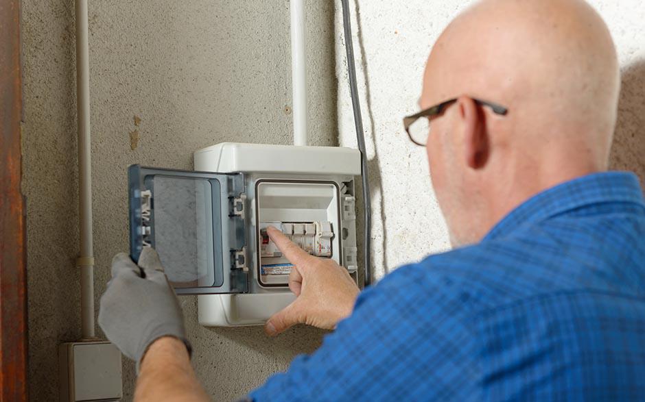 tarif horaire d'un électricien Sartrouville